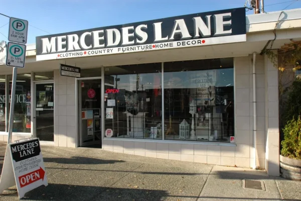 Mercedes Lane Fashions