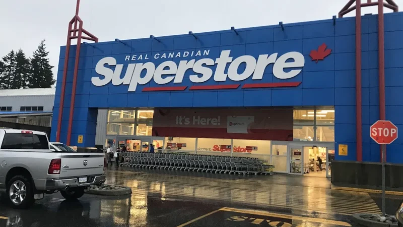 Real Canadian Superstore Metral Drive