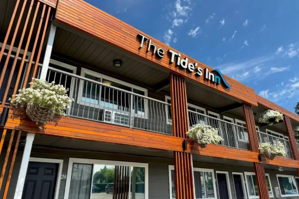 The Tide’s Inn