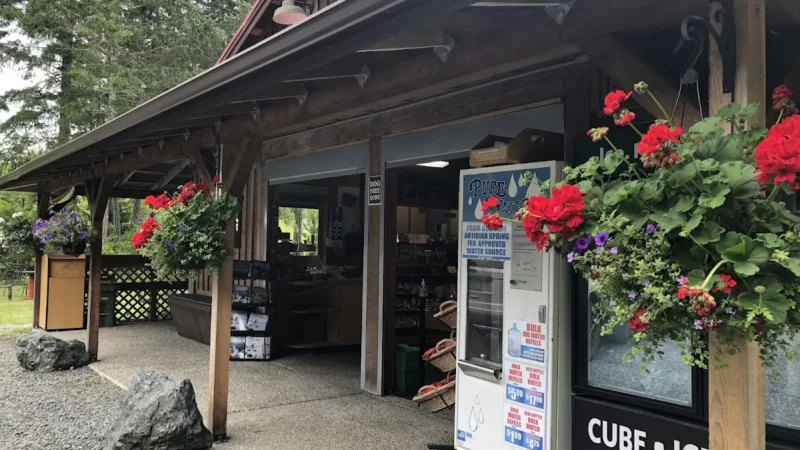 Pineridge RV Park & Farm