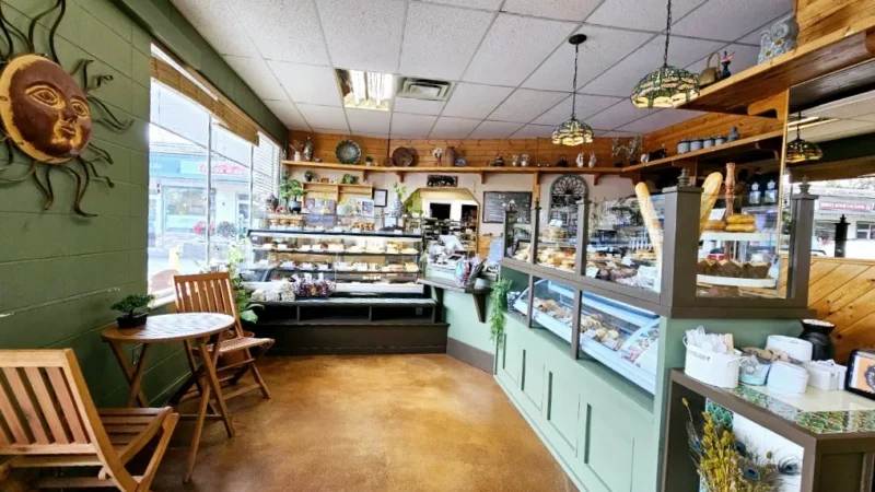 Qualicum Beach Bakery and Cafe
