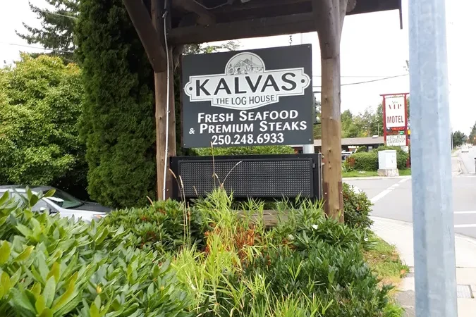 Kalvas the Log House